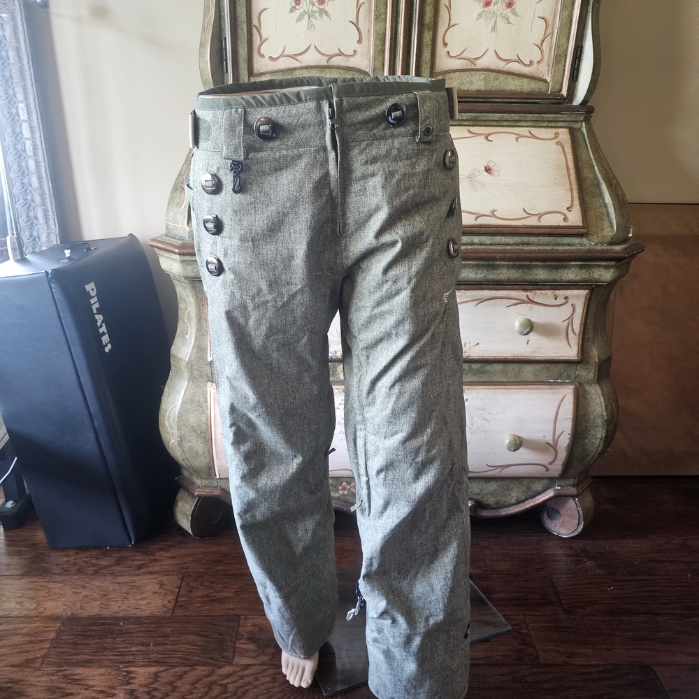 Rare Womens 686 Heathered Green Grey S snowboard Pants - Like New
